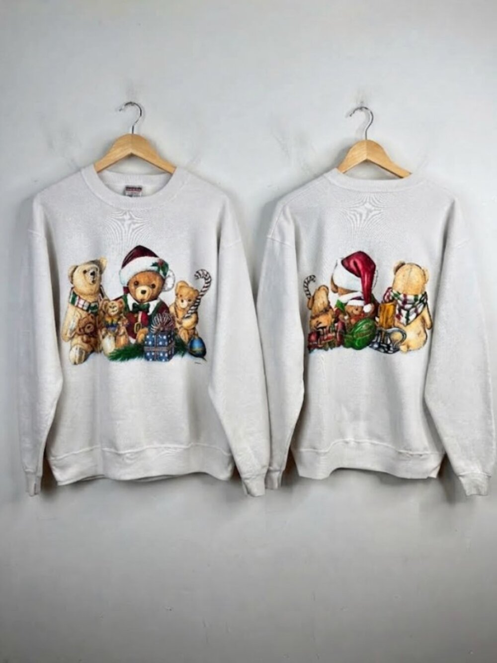 VTG 90s Christmas Crewneck Sweatshirt L Teddy Bear Front Back Graphic White Xmas